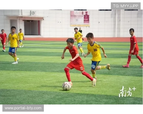 五华县足球老将:赛场探秘,传承足球文化 五华县足球老将:赛场探秘,传承足球文化